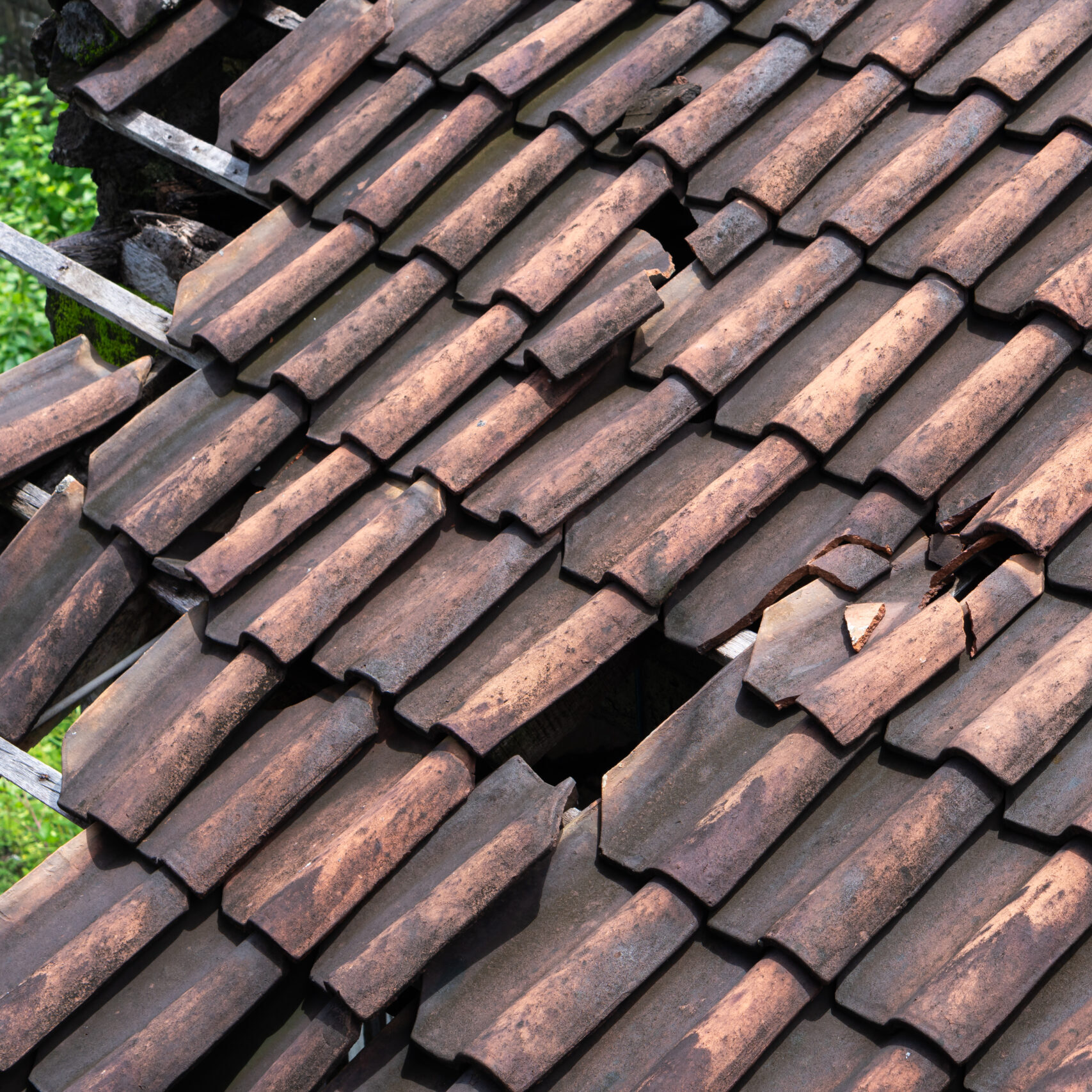 Dépannage & réparations urgentes de toiture gf couverture a montauban