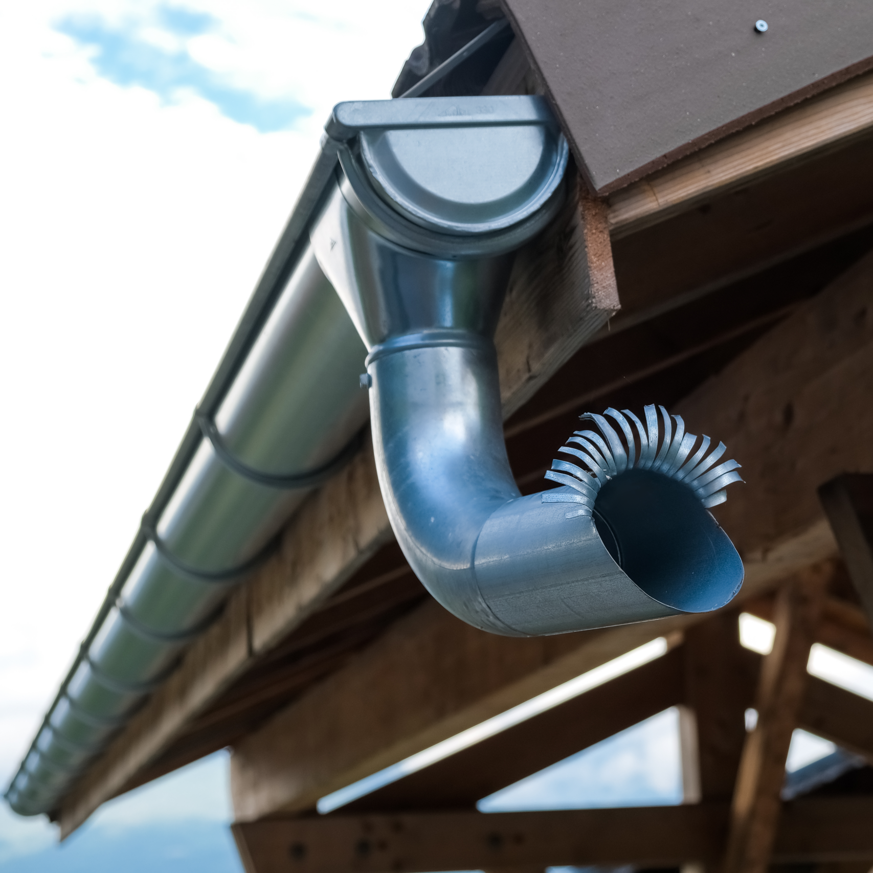 Zinguerie & évacuation des eaux de toiture